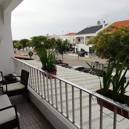 A Toca Do Grilo Hotel Carvalhal  Ngoại thất bức ảnh
