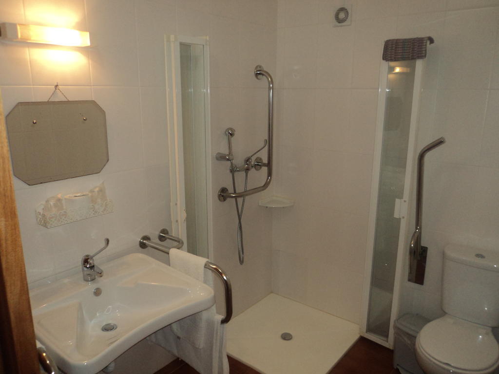 A Toca Do Grilo Hotel Carvalhal  Phòng bức ảnh